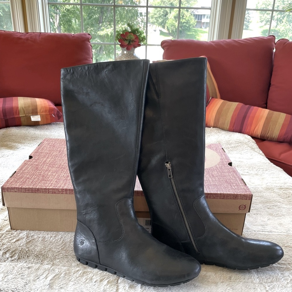 Born Indre Leather Boots with Box, Size 10